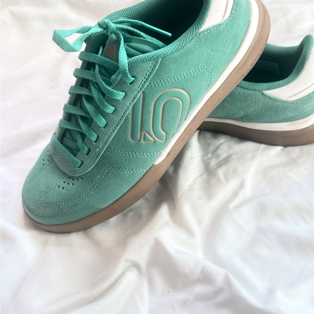 Women's Teal Adidas with gum soles